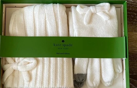 Kate Spade Metallic Hat And Glove Gift Set In French Cream