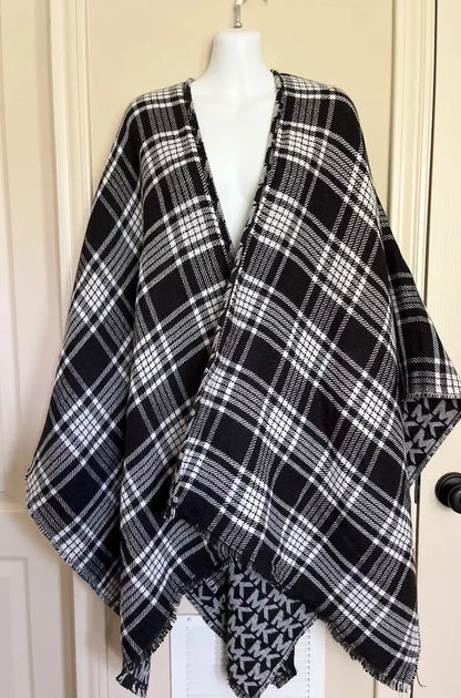 Michael Michael Kors Women’s Logo Plaid Reversible Cape Sweater Black Gray NWT